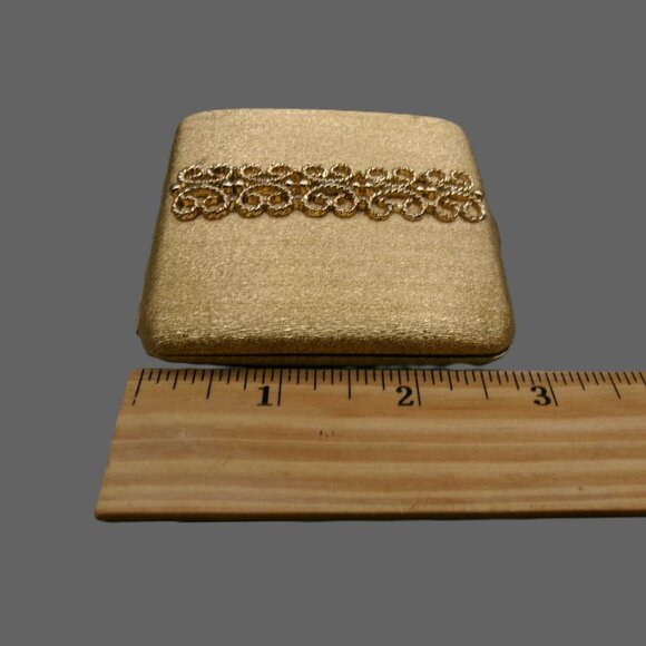 Avon Gold Powder Compact with Screen and Logo Puff, Vintage Vanity, Empty - Picture 6 of 6